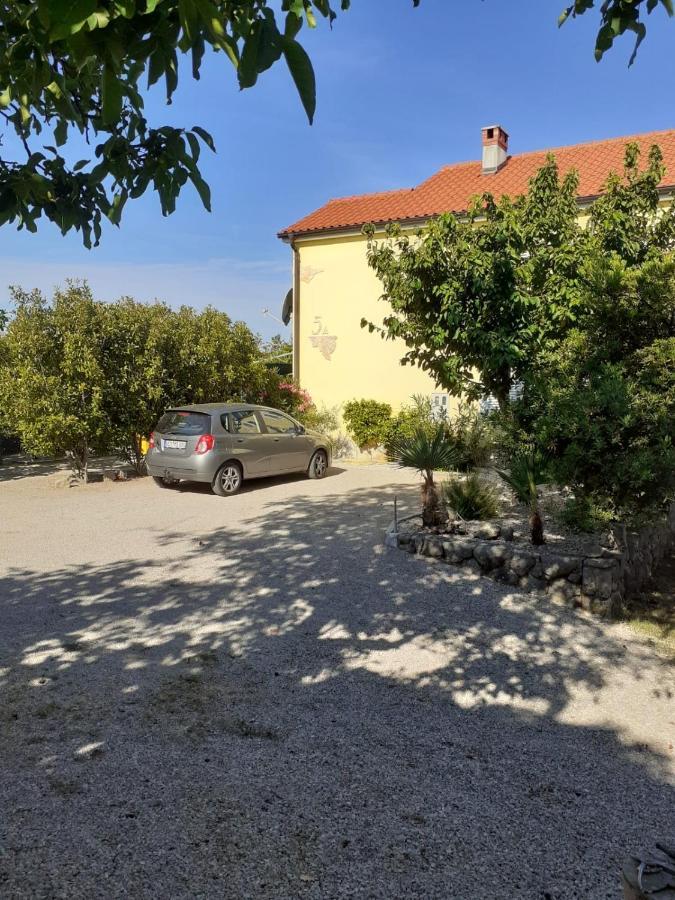 Apartments Familie Vujec Skrbčići Exterior foto